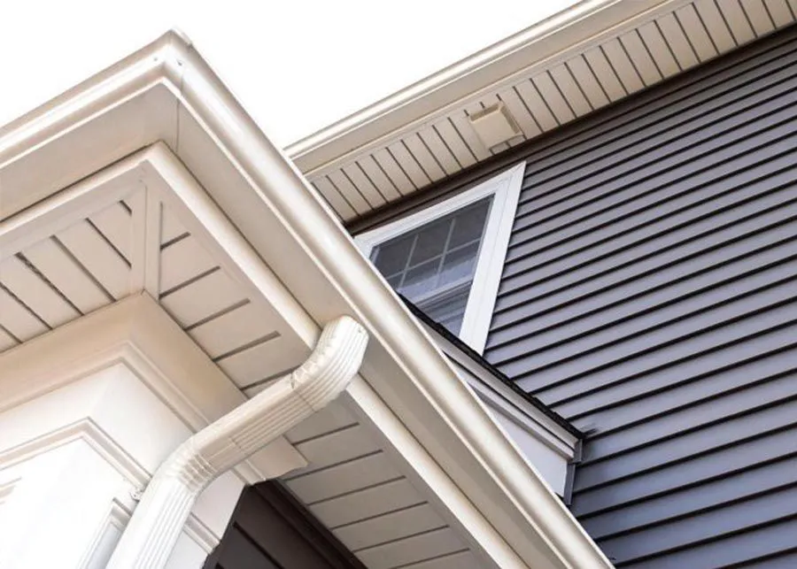 Roofline and exterior work — Dencon Construction, Wallaceburg ON