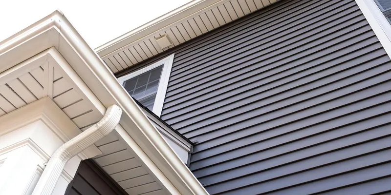 Siding installation by Dencon Construction in Wallaceburg, Ontario